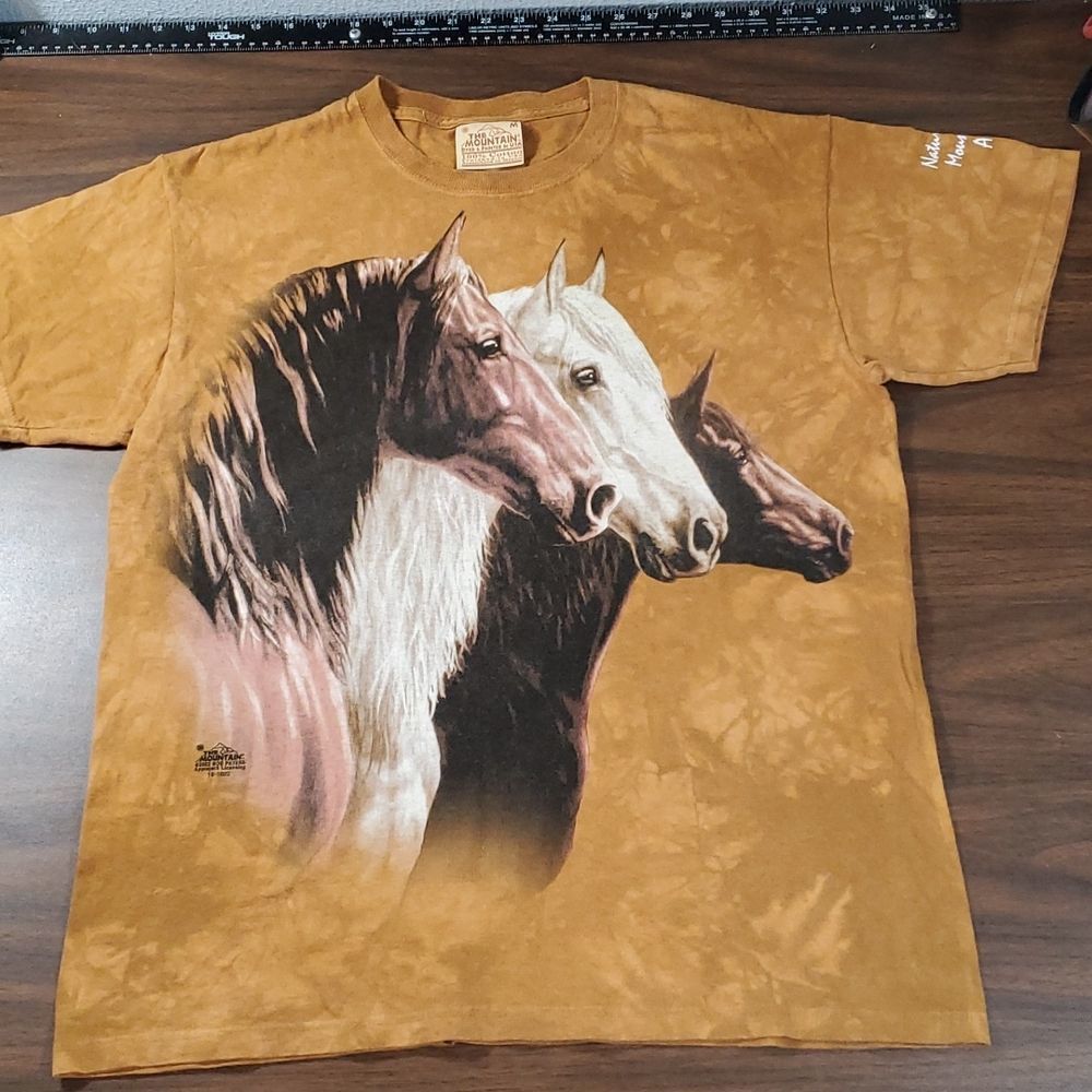 The Mountain Tie Dyed‎ 3 Arabian Horses T-Shirt Bob Peters 2002 Size Medium